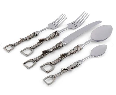Stirrup Flatwear