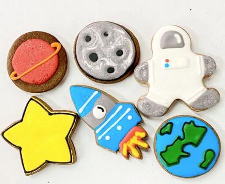 Spaced Out Snaks