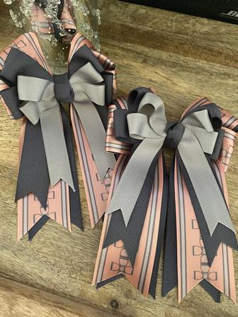 Peach & Smoky Grey Horseshoes Bows