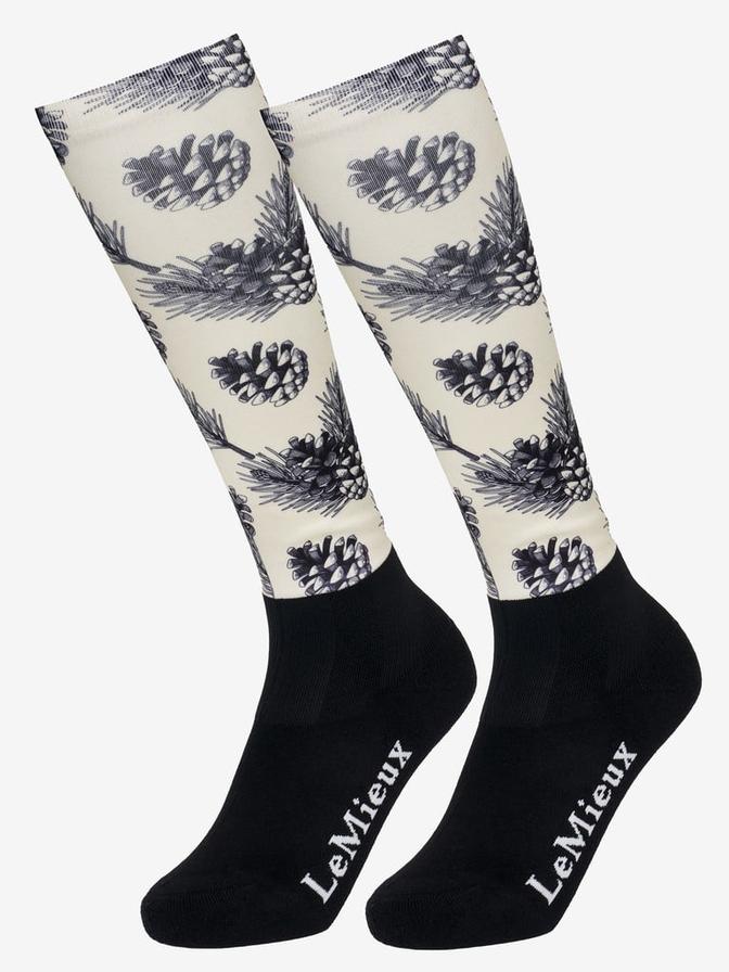 Pine Cones Footsie Socks