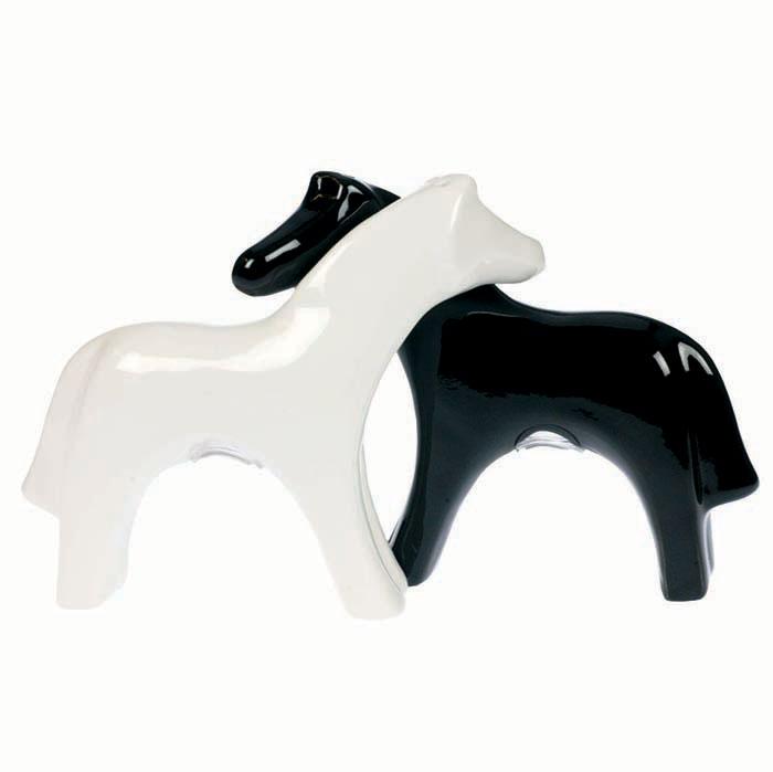  Salt And Pepper Shakers
