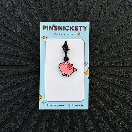 Charm FLYING_PIG
