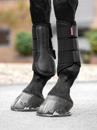 Mesh Brushing Boot
