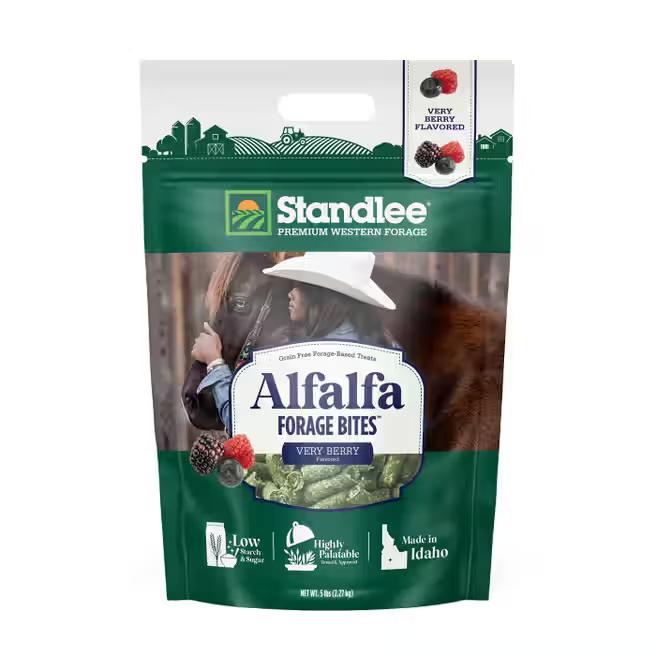 Alfalfa Forage Bites | Very Berry Flavored Horse Treats
