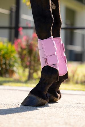 Arika Mesh Brushing Boot | Fondant