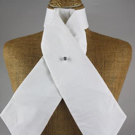 Style Stock White Criss Cross Un-Tied Stock Tie